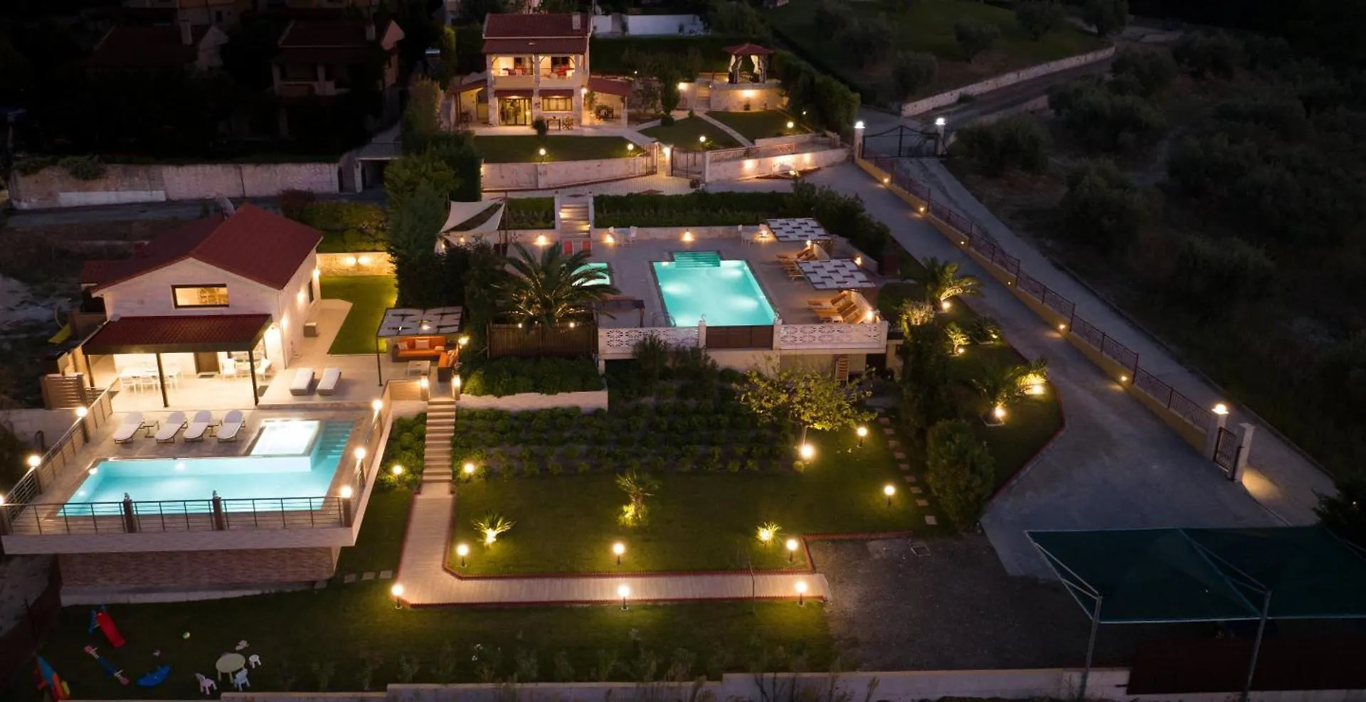Aracelia Villas With Private Pool Σίβηρη