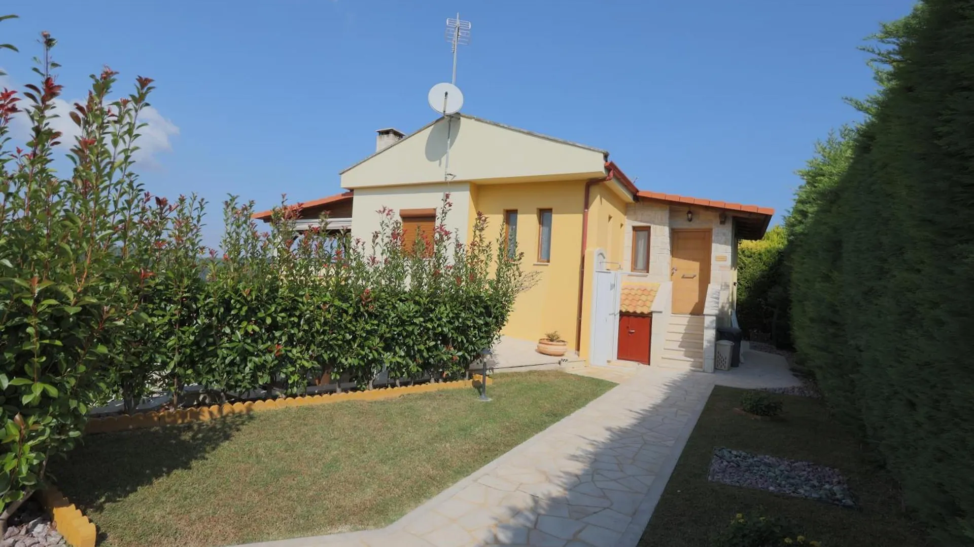 Aracelia Villas With Private Pool Σίβηρη