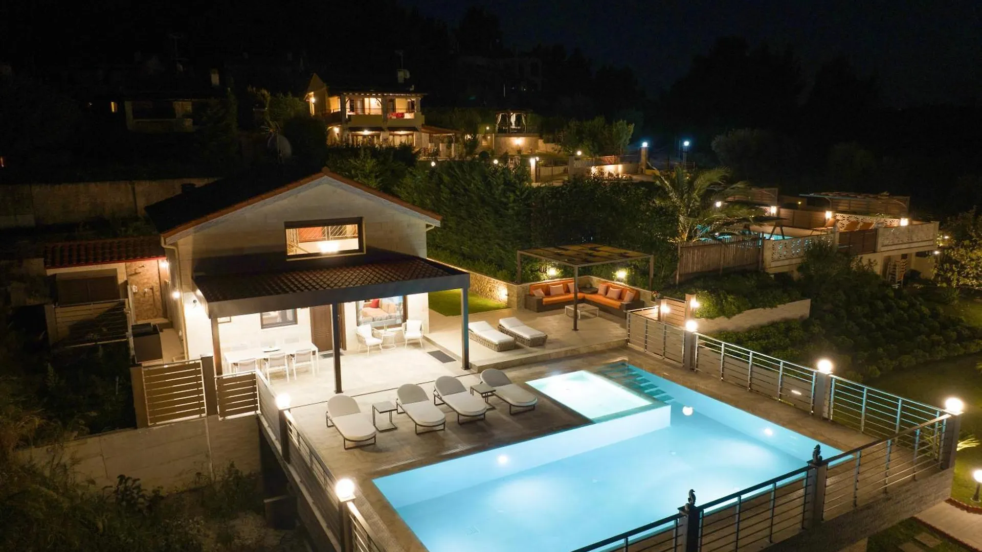 Aracelia Villas With Private Pool Siviri 0*,  Grecia